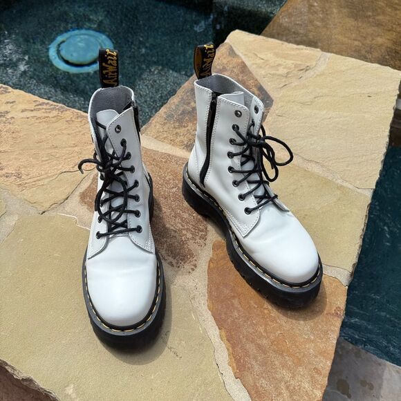 DR. MARTENS JADON NJ004 Quad Retro WOMEN'S BOOTS white polished LEATHER SIZE 8! - Picture 3 of 11